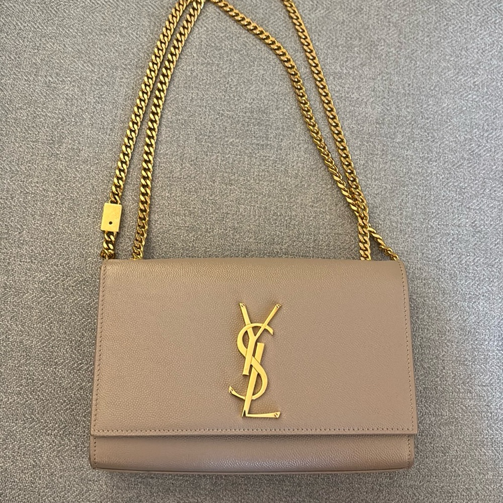 YSL KATE SMALL IN GRAIN DE POUDRE EMBOSSED LEATHER IN EXCELLENT CONDITION